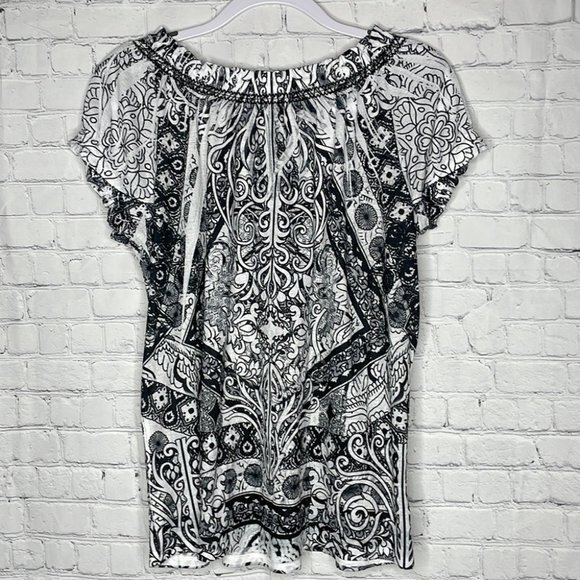 One World Black & White Flowy Boho Lightweight Smocked Off Shoulder Neckline M - Picture 8 of 8